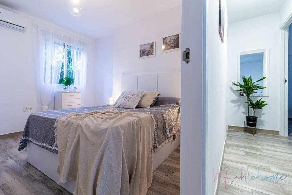 Apartamento 1 En Estadio Sevilla 6 Plazas Y Metro ภายนอก รูปภาพ