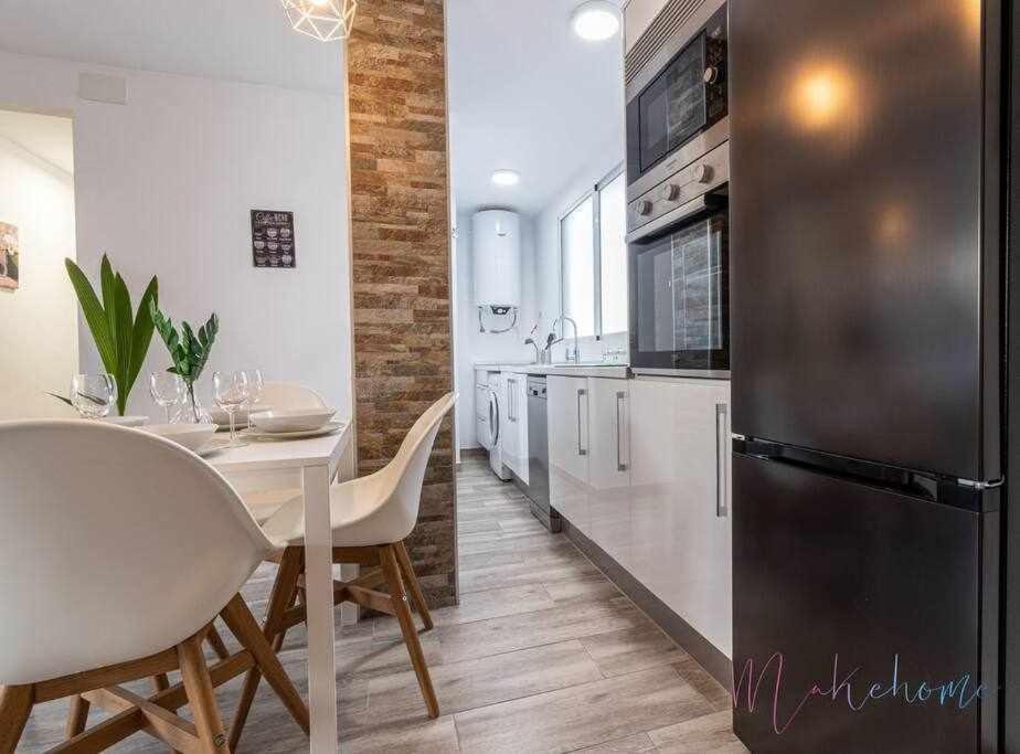 Apartamento 1 En Estadio Sevilla 6 Plazas Y Metro ภายนอก รูปภาพ